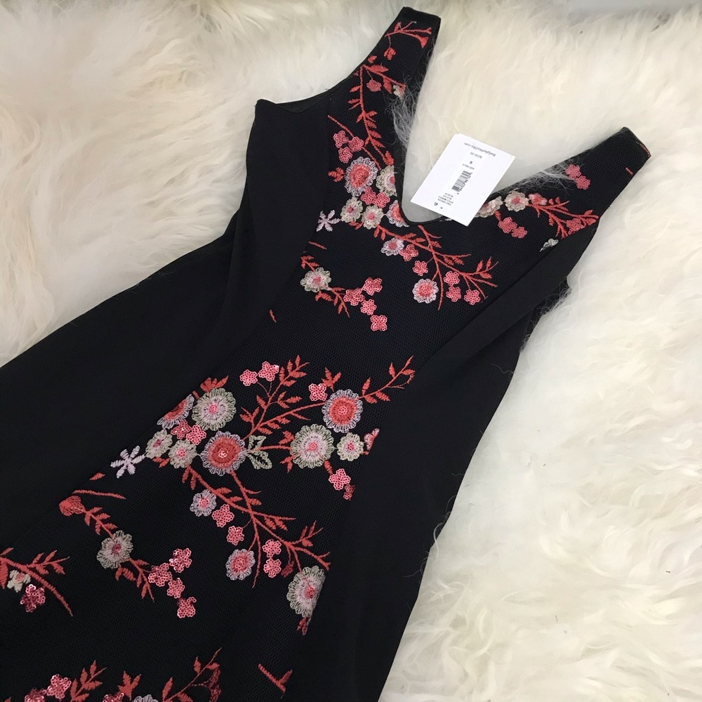 BELLE BADGLEY MISCHKA Paz Sleeveless Mini Dress - Picture 3 of 7